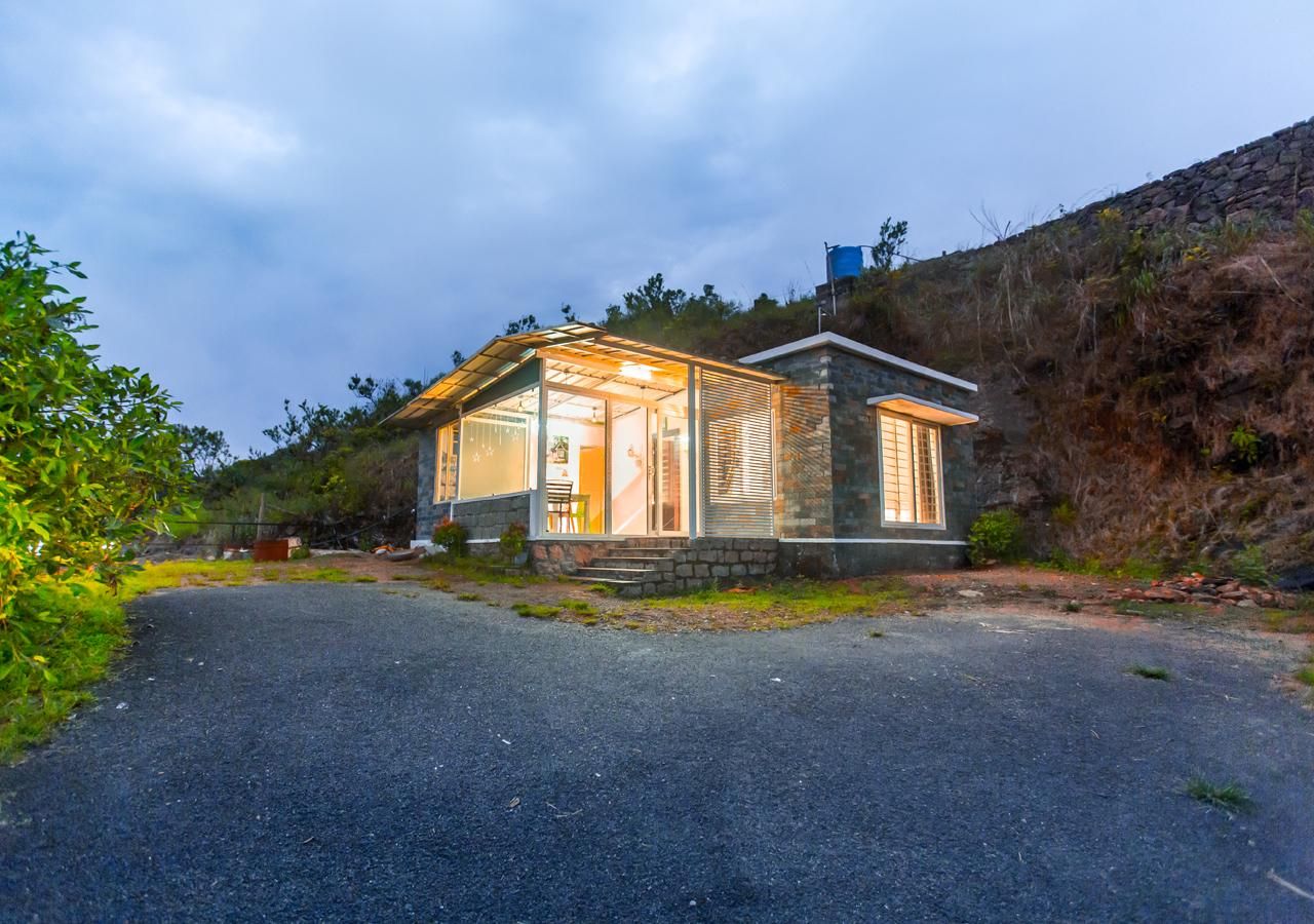 Tiyans Castle Private Villa Vagamon by Voye Homes