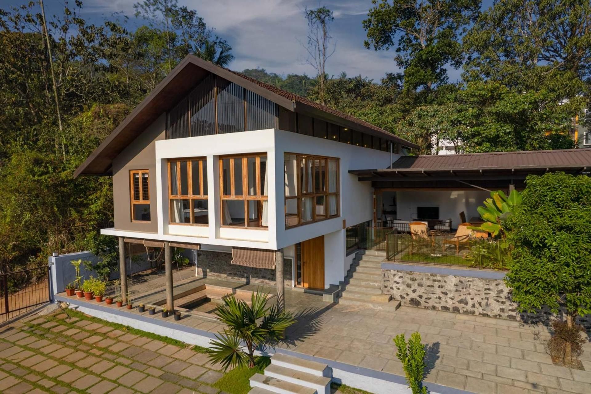 StayVista at Mountain Rain - Breakfast Included, Wayanad