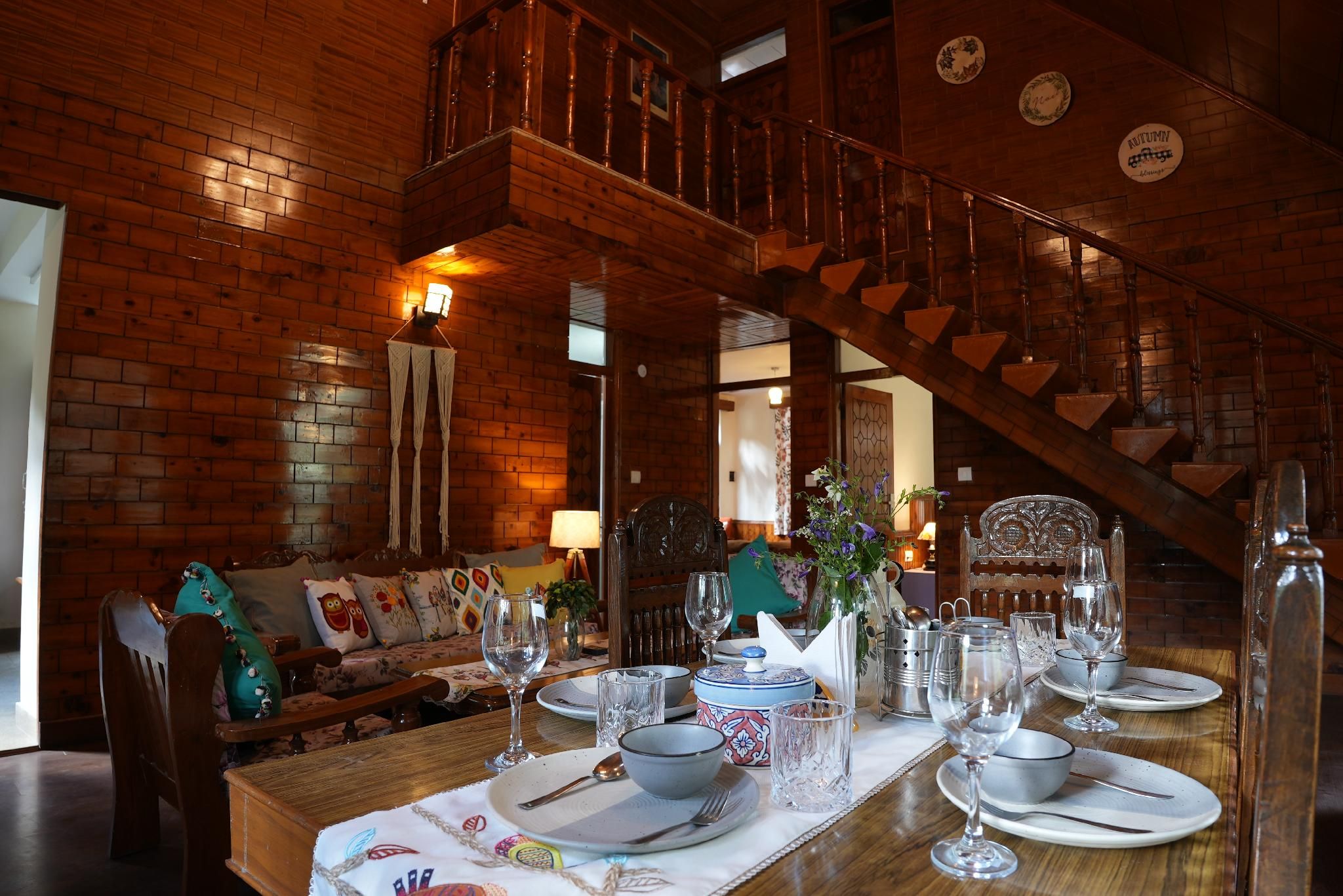 Rosette Cottage by EdenHomes