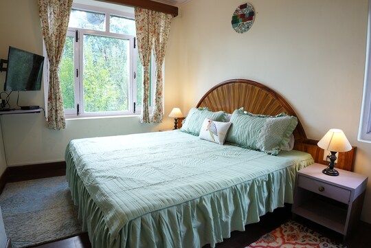 Rosette Cottage by EdenHomes