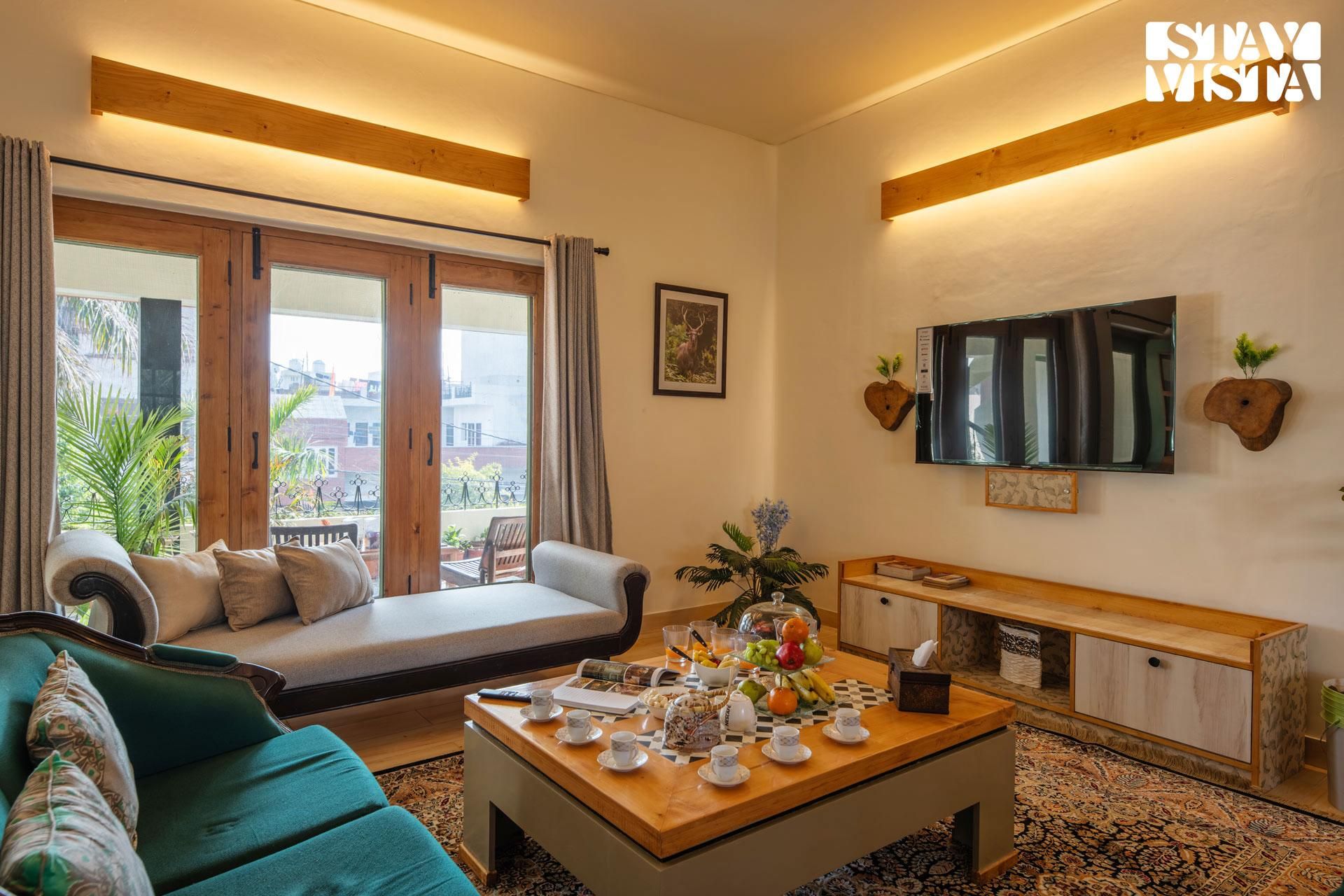 StayVista's Fiddle Leaf Home - Elegant Interiors