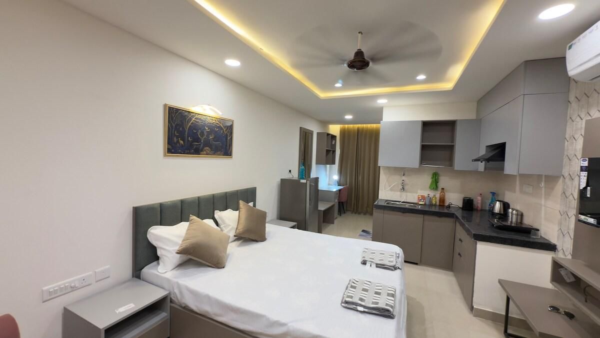 Luxury Studio Apartment