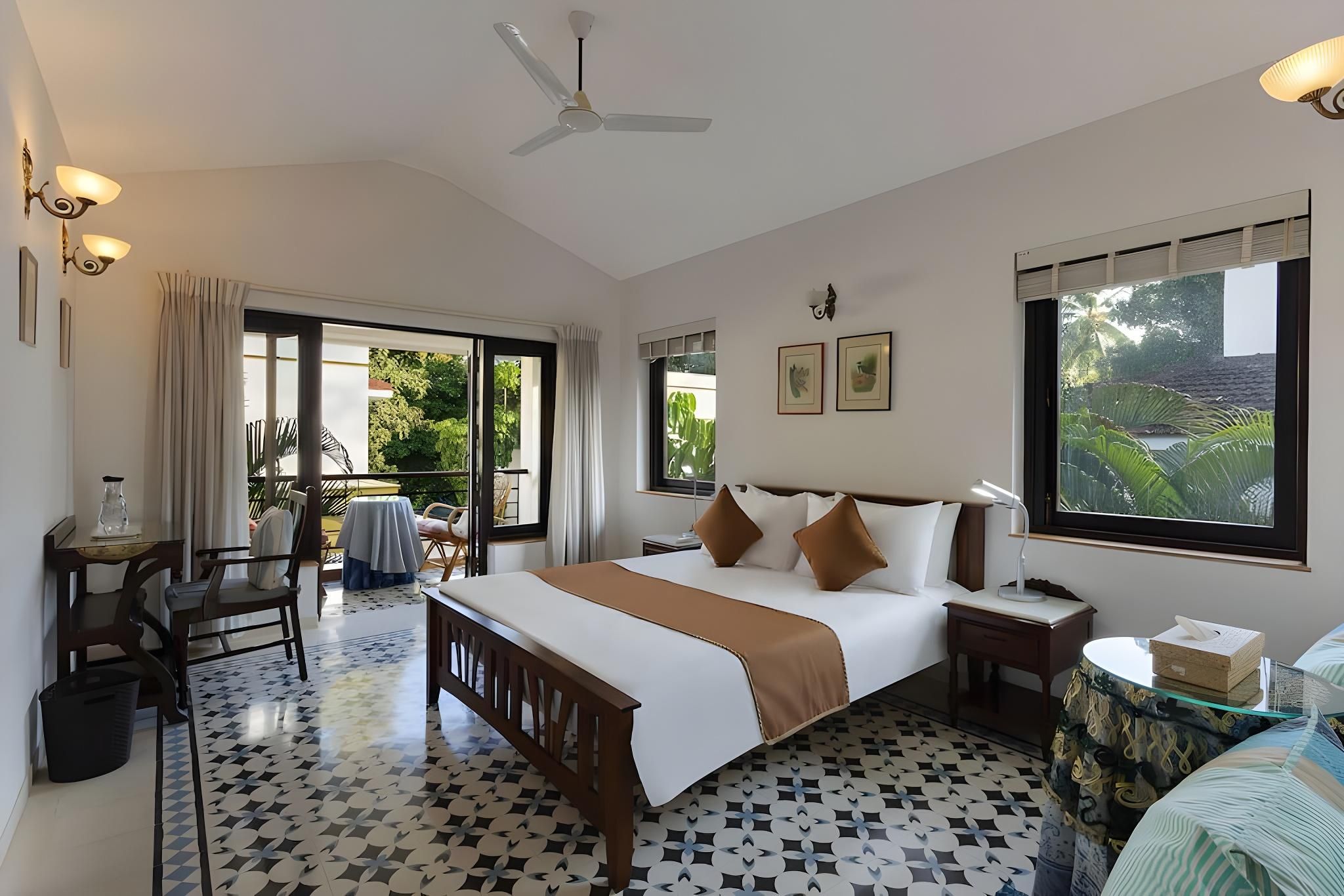 Seven Solace 3BR Pool Family Villa withcook in Candolim Three-Bedroom Villa