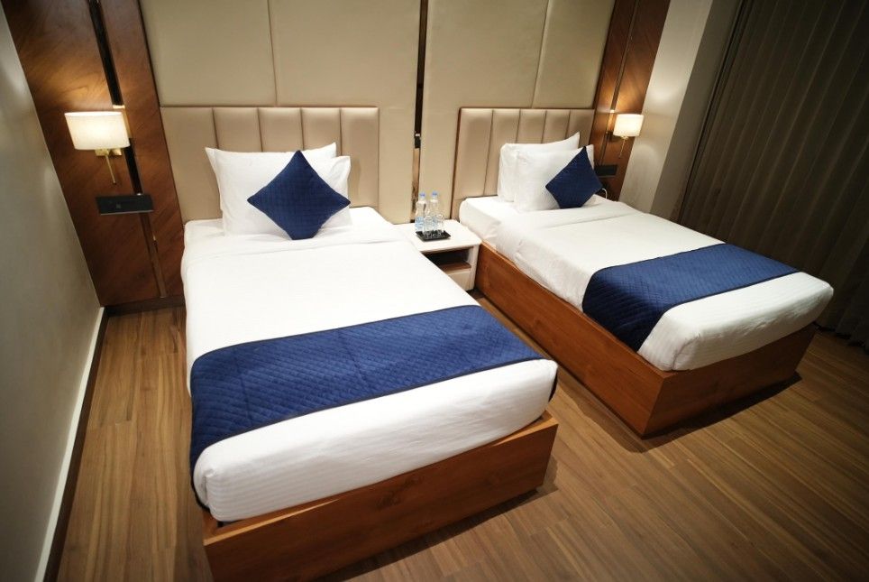 BB Grand - Hotel & Banquets Executive Room 3