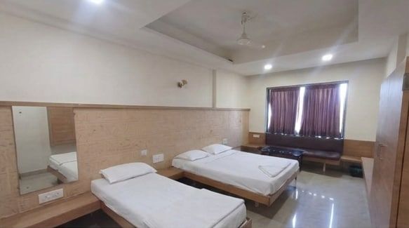 Hotel O Kolhapur Gate Formerly Tanwani Lodging CLASSIC 9