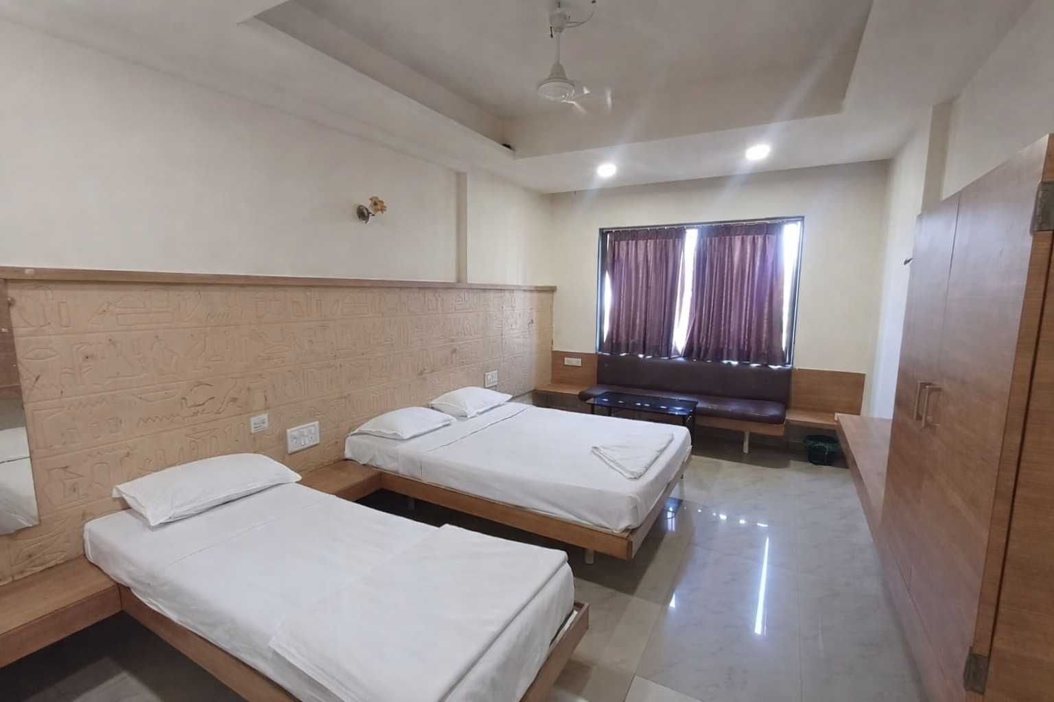 Hotel O Kolhapur Gate Formerly Tanwani Lodging CLASSIC 10