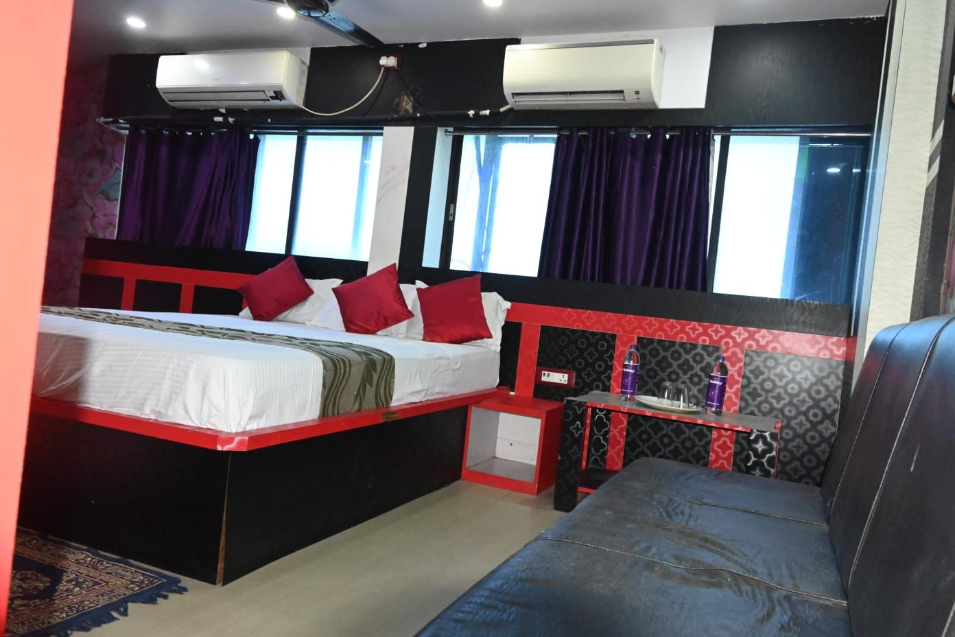 Hotel Central Park Deluxe Room 8