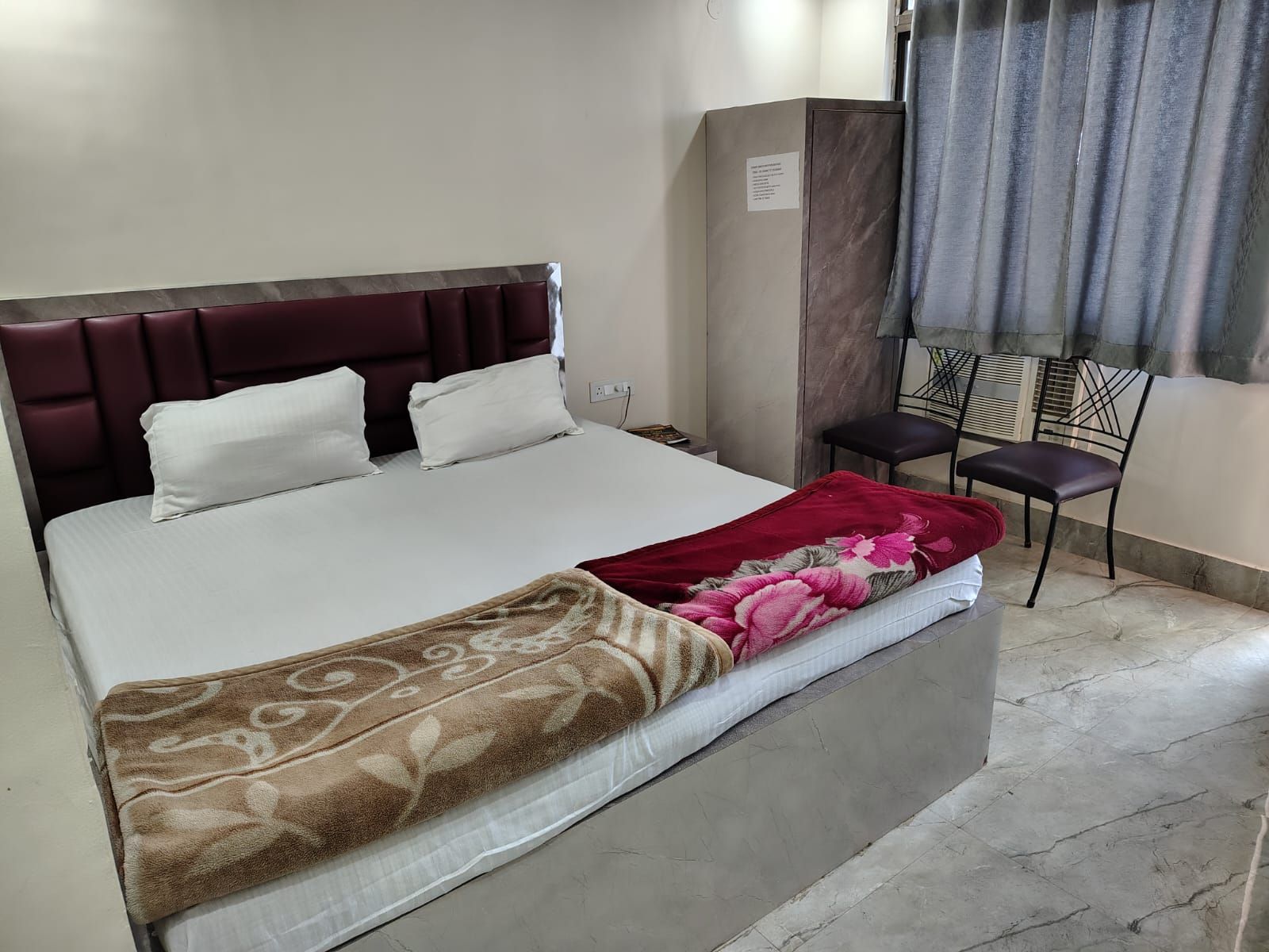 Hotel Bhawna International