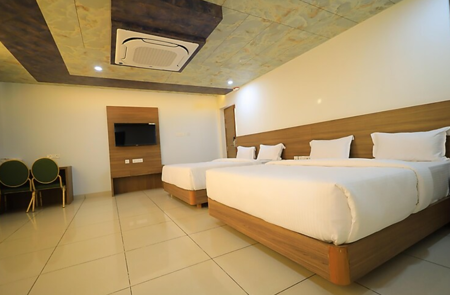 J S Grand Premium Family AC 8