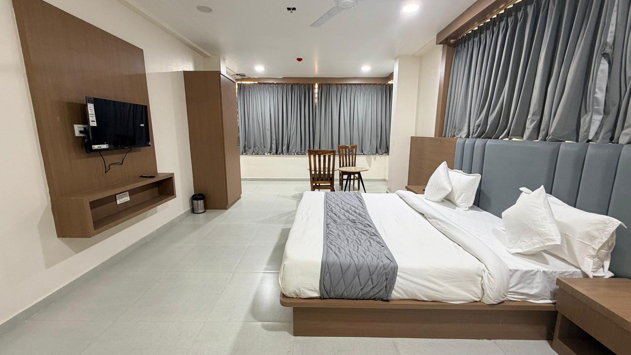 Hotel TGR ( A unit Of SR Hospitality Pvt Ltd) Suite Room  3