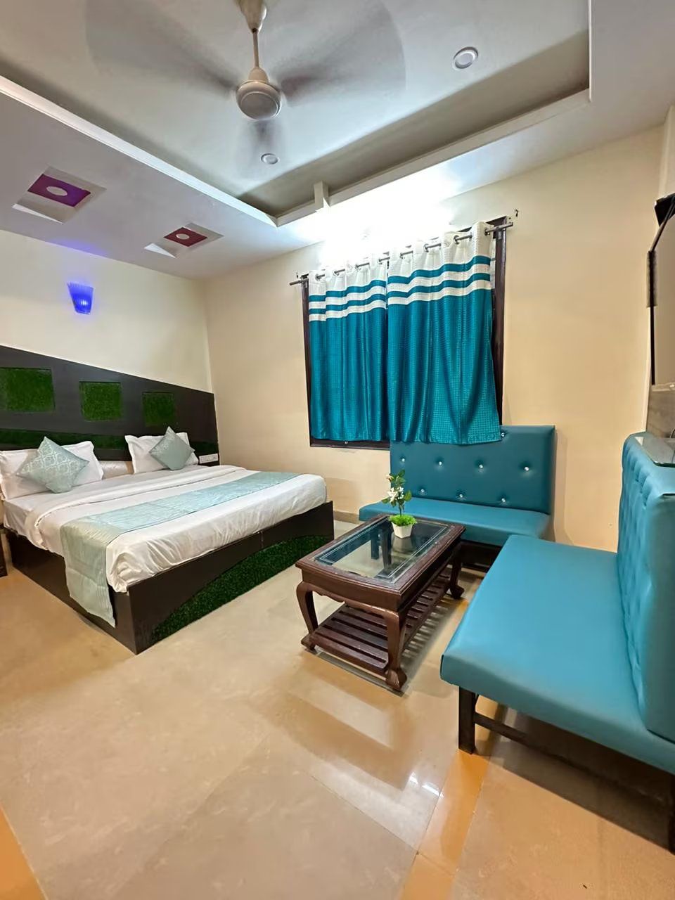 Hotel Shreenath Kathiyawadi