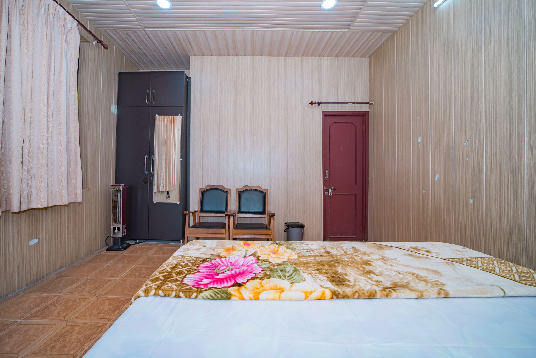 Forest Rest House Barot Deluxe Room