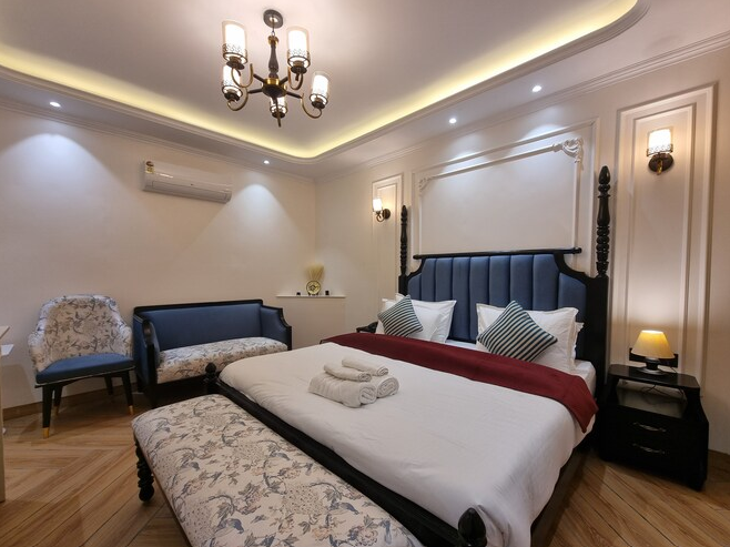 Kavin Akasa-The Mall  Executive Room With Mountain View 3