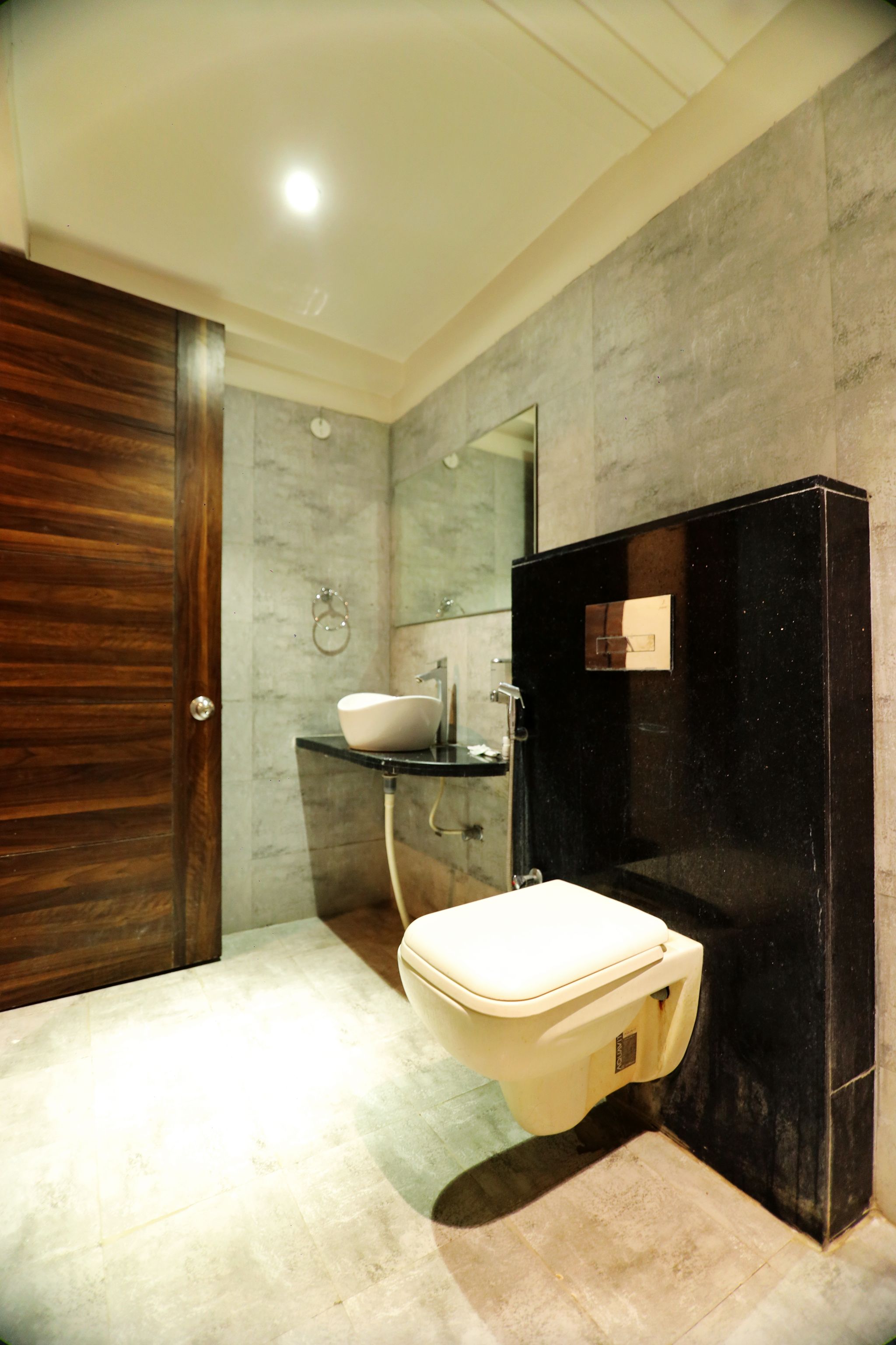 Bless Inn Hotel  Deluxe Room 4