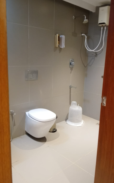 Yash Grande Deluxe Room 4