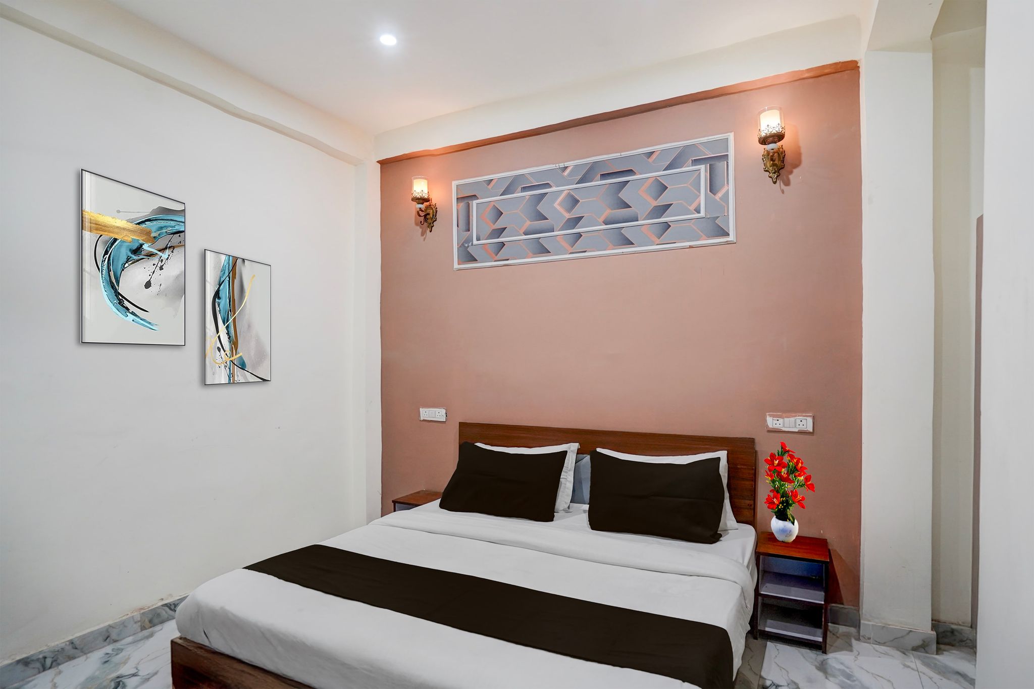 Hotel O Gaur City Centre Noida Formerly Dreamland Residency CLASSIC 4