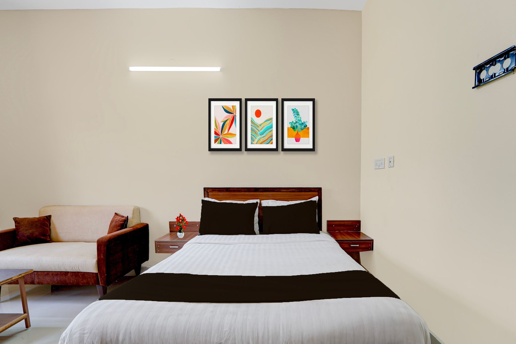 Hotel O Sector 93 Noida Formerly Grand Empire Classic 9