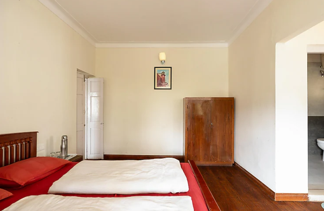 Deluxe Double Bedroom With Balcony