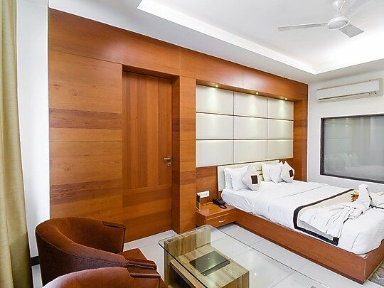 Meghdoot Resort Deluxe Room 6