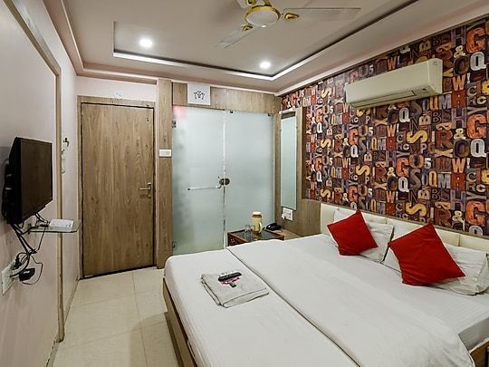 Hotel Amantaran Avenue Double Bed AC Room 13
