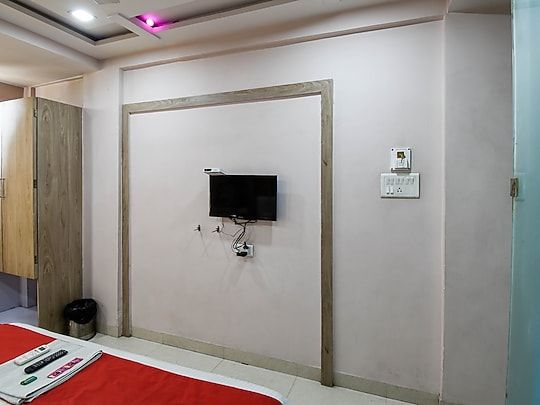 Hotel Amantaran Avenue Double Bed AC Room 4