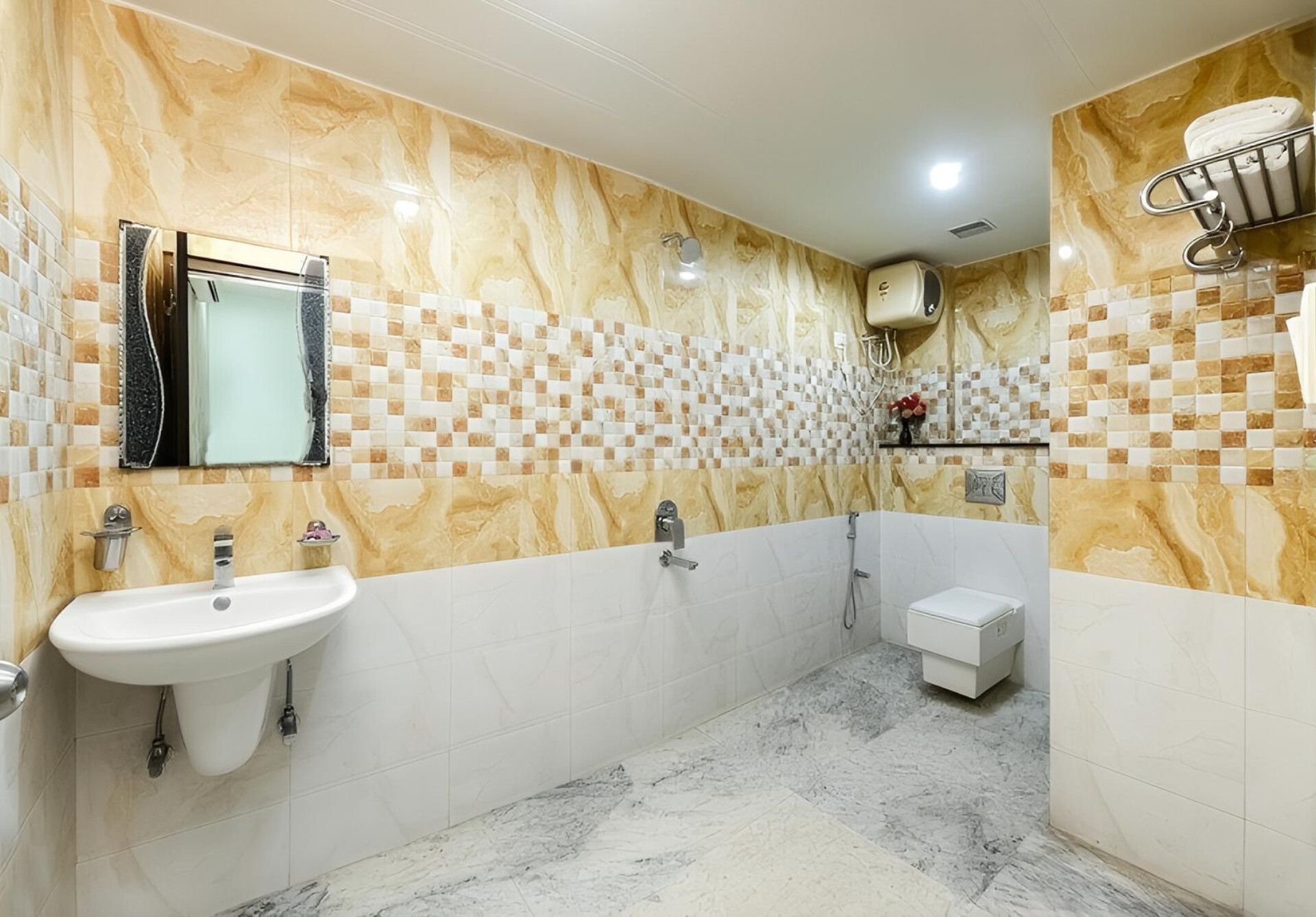 Hotel The Tezo Residency Deluxe Room 12