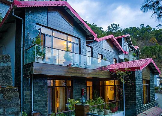Alaya Stays Kasauli Woods Cottage 3 BHK Retreat - Image 1