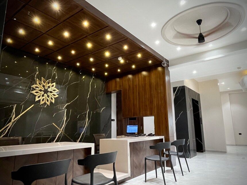 Hotel Purnima Regency