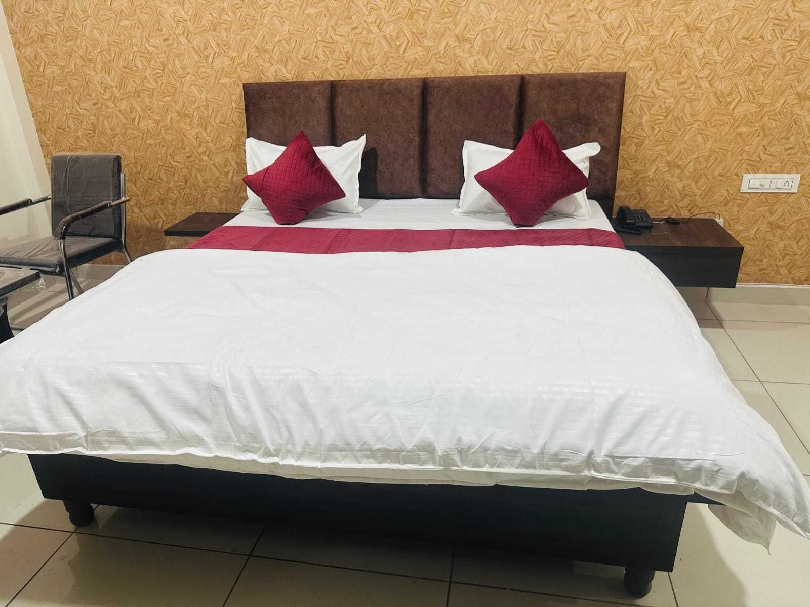 Collection O Focal Point Phase 3 Ludhiana Classic 5