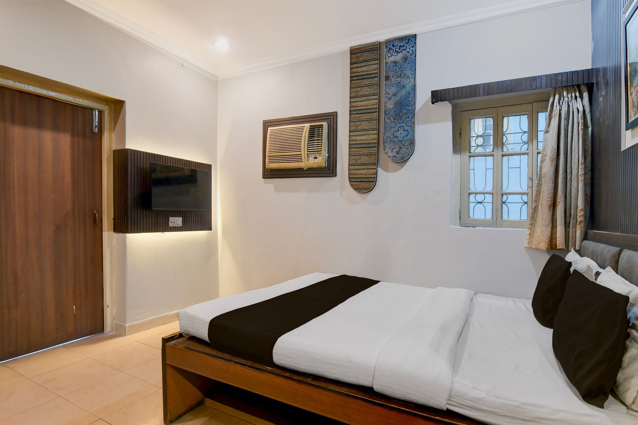 Collection O Kalighat Kolkata Formerly Venkateshwara Classic 15