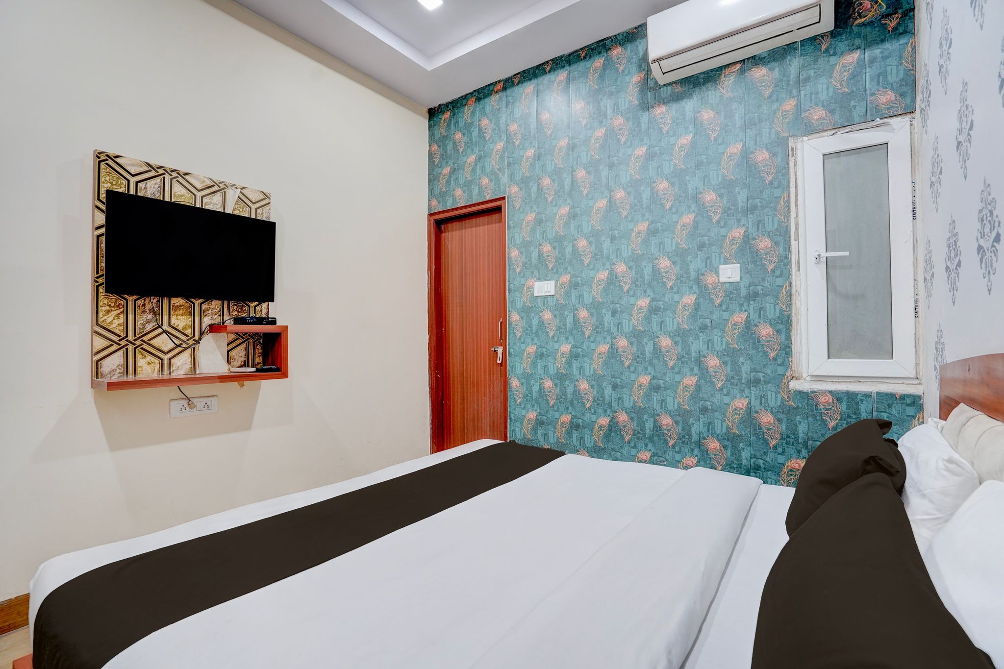 Collection O Chet Singh Ghat Varanasi Formerly The Century Plaza CLASSIC