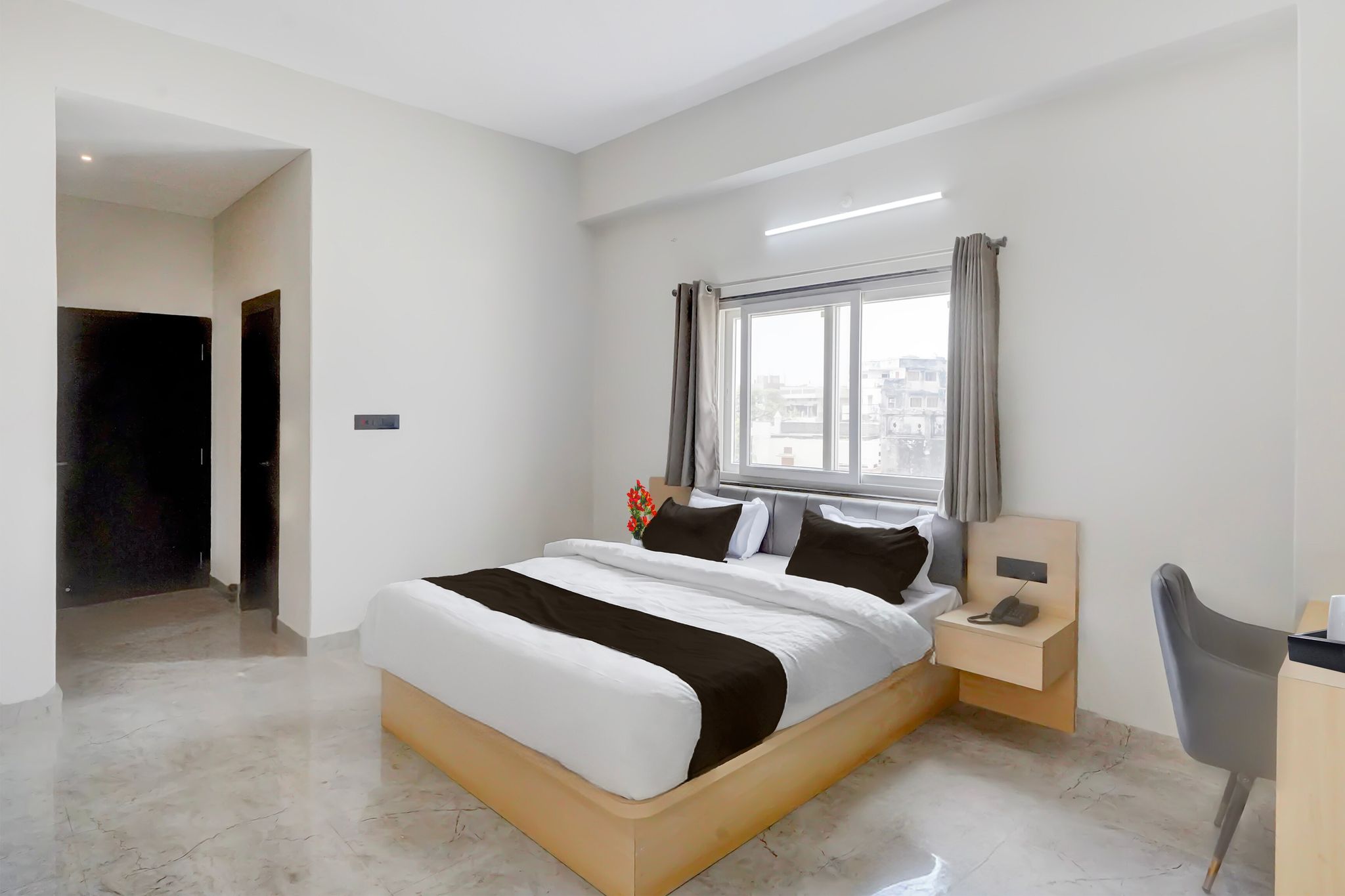 Townhouse Varanasi Railway Station Classic 2