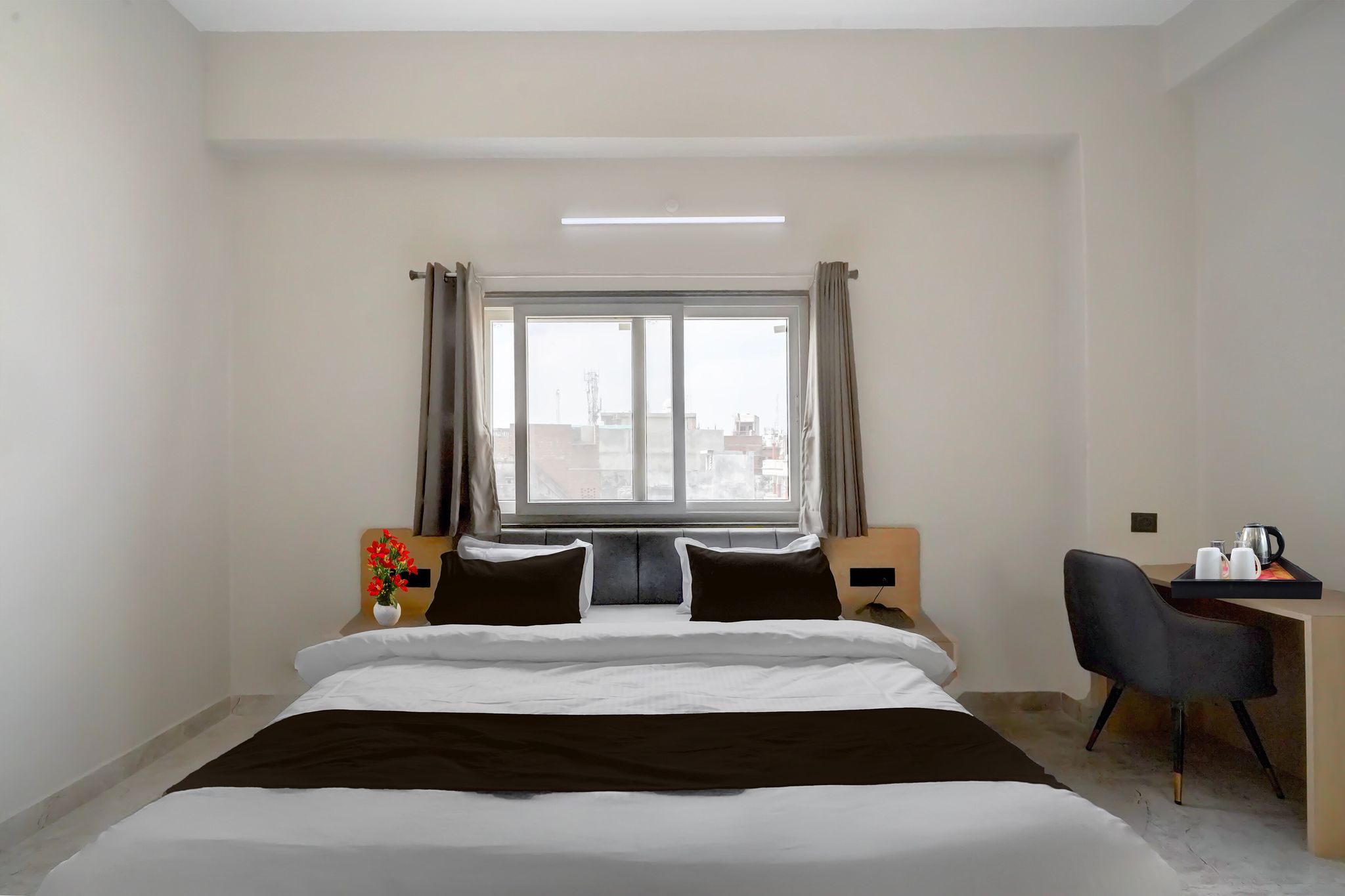 Townhouse Varanasi Railway Station Classic 13