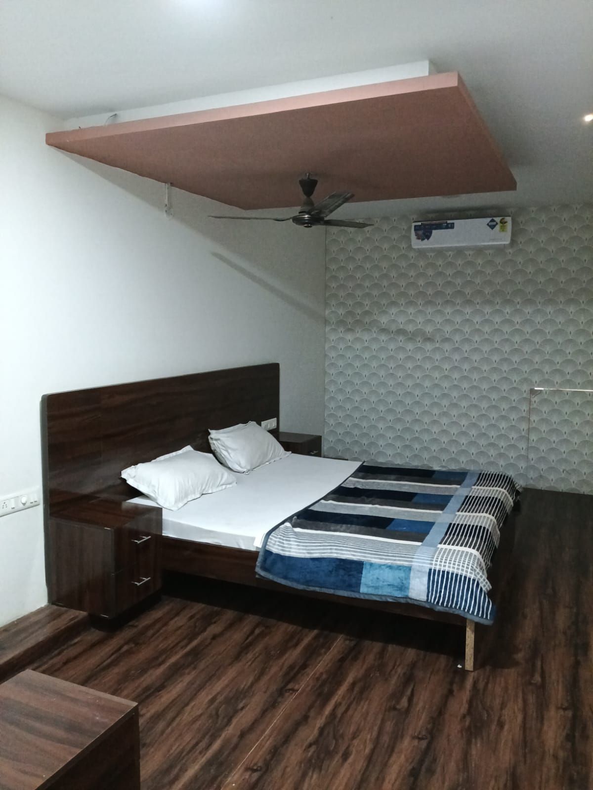 Hotel HV Palace Deluxe Room