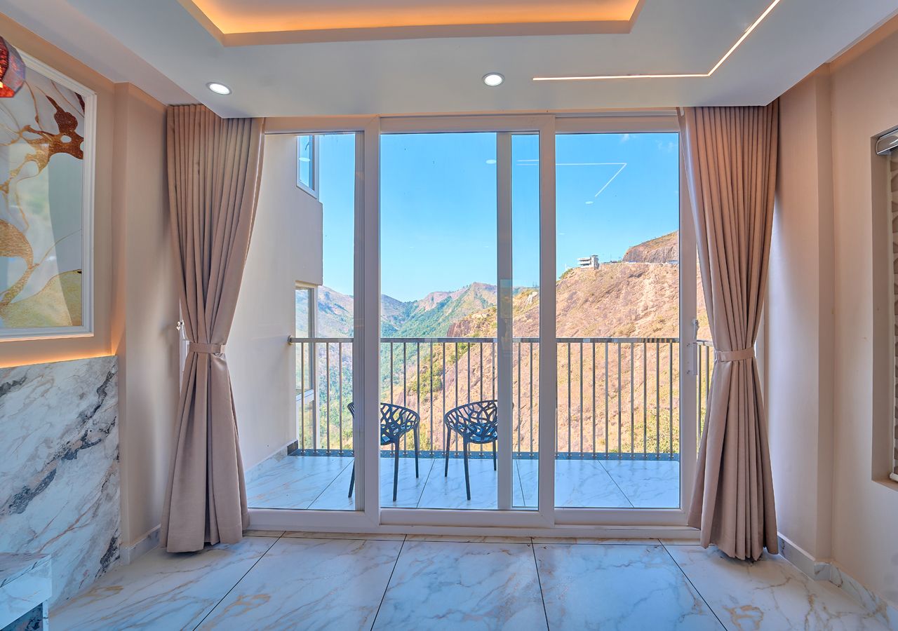 Hill Breeze Resorts by Voye Homes 2 Bedroom Apartment 9