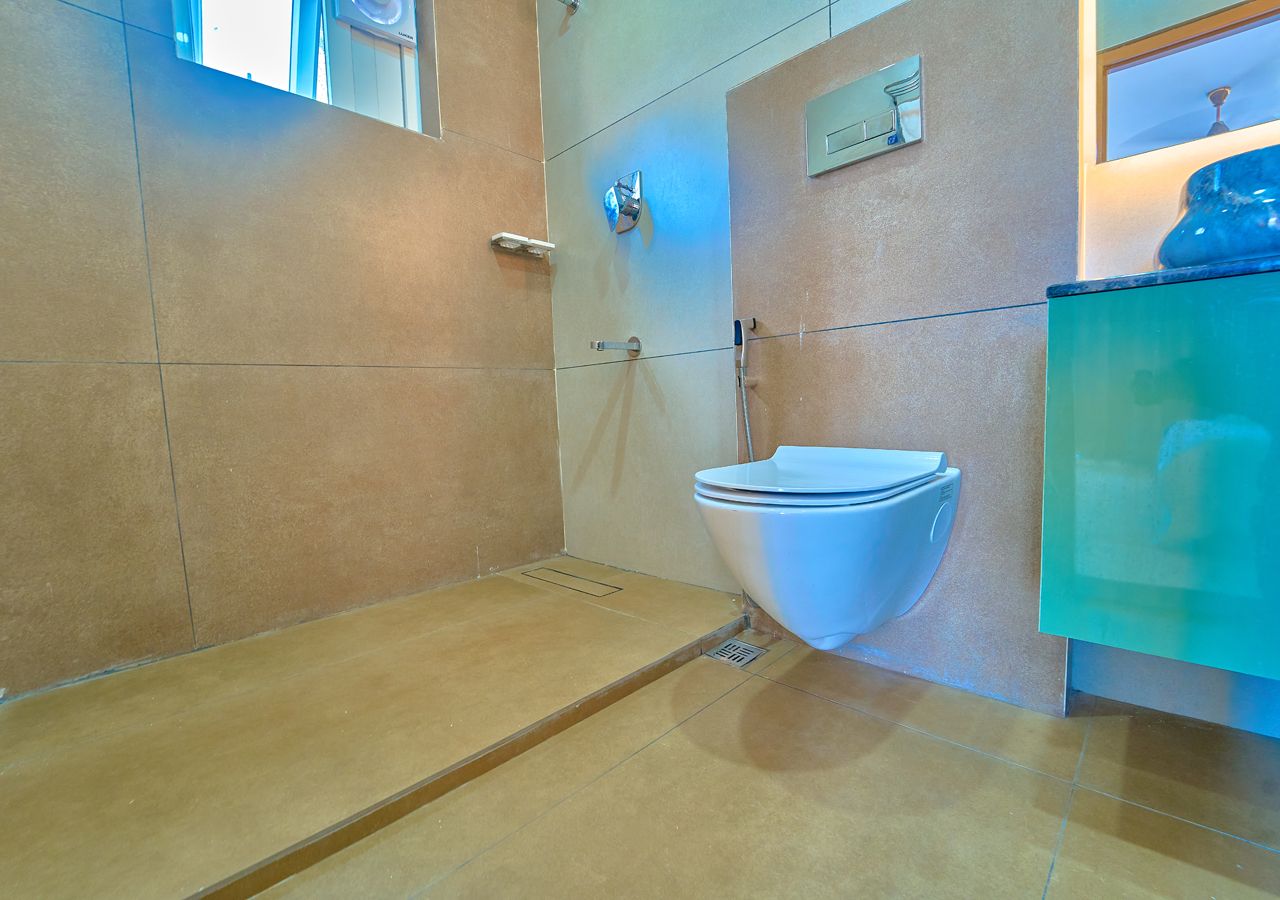 Hill Breeze Resorts by Voye Homes Deluxe Balcony Room 9
