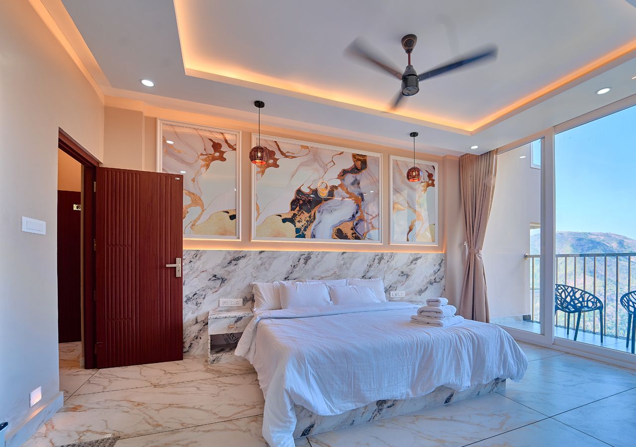 Hill Breeze Resorts by Voye Homes Deluxe Balcony Room 5
