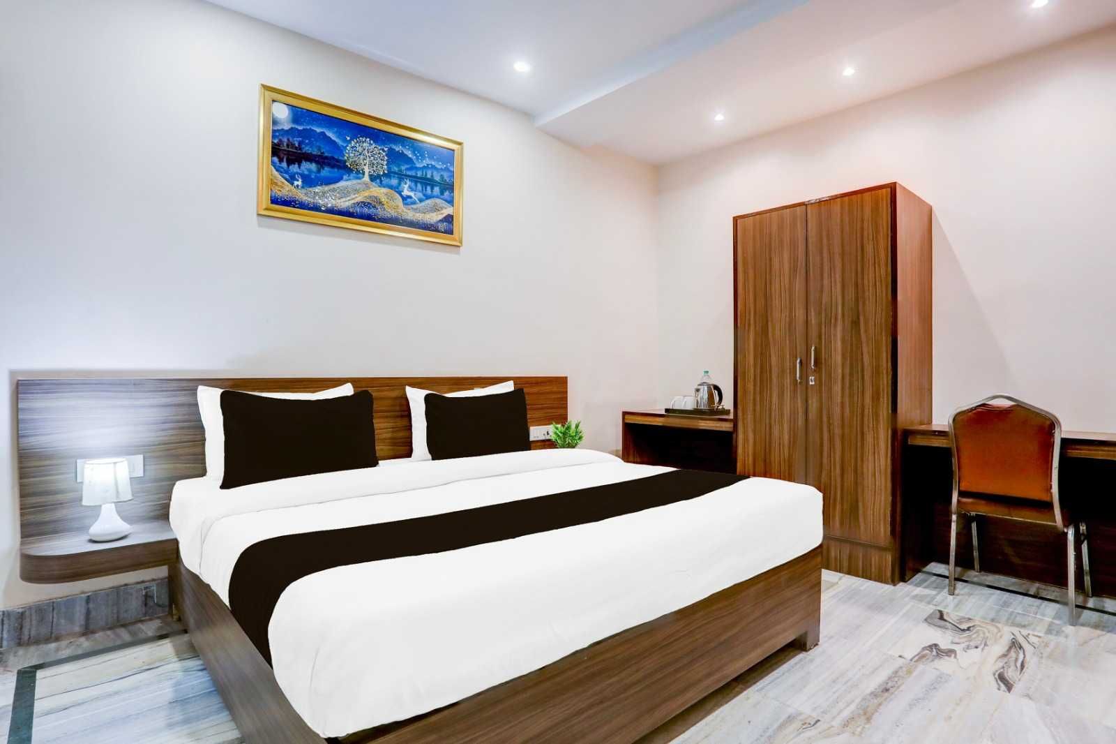 Townhouse Prayagraj Railway Station Road Formerly Ganga Niwas Classic 6