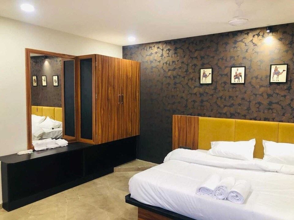 Townhouse Garudeshwar Dutt Temple Formerly The Grand Unity Classic 3