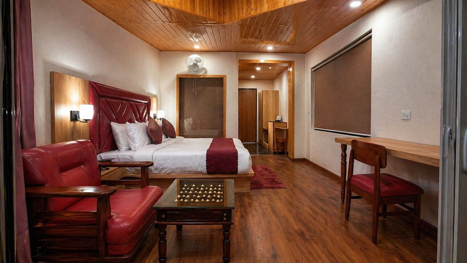 The Gold Leaf Manali