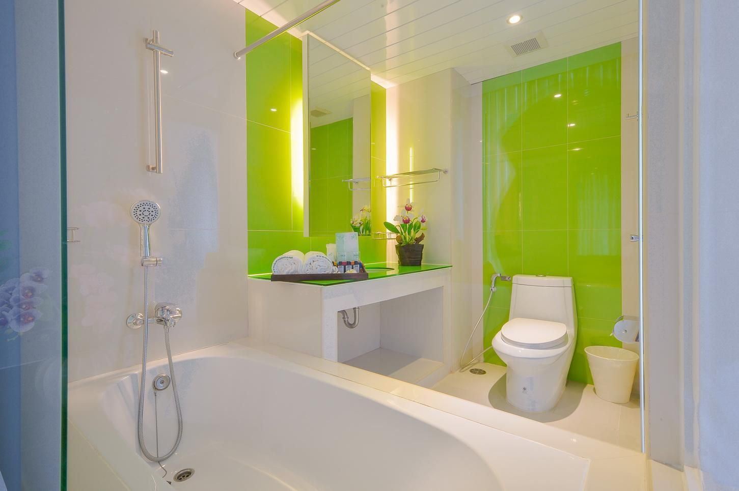 Nice Residence Hotel - Hua Hin Superior Double Room 3