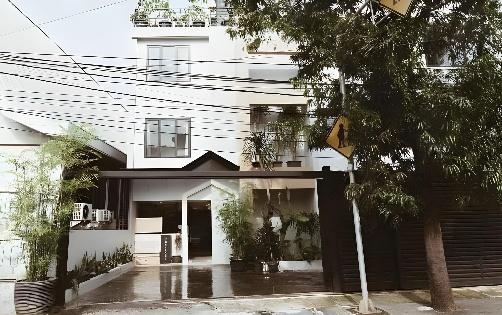 W Home Benhil