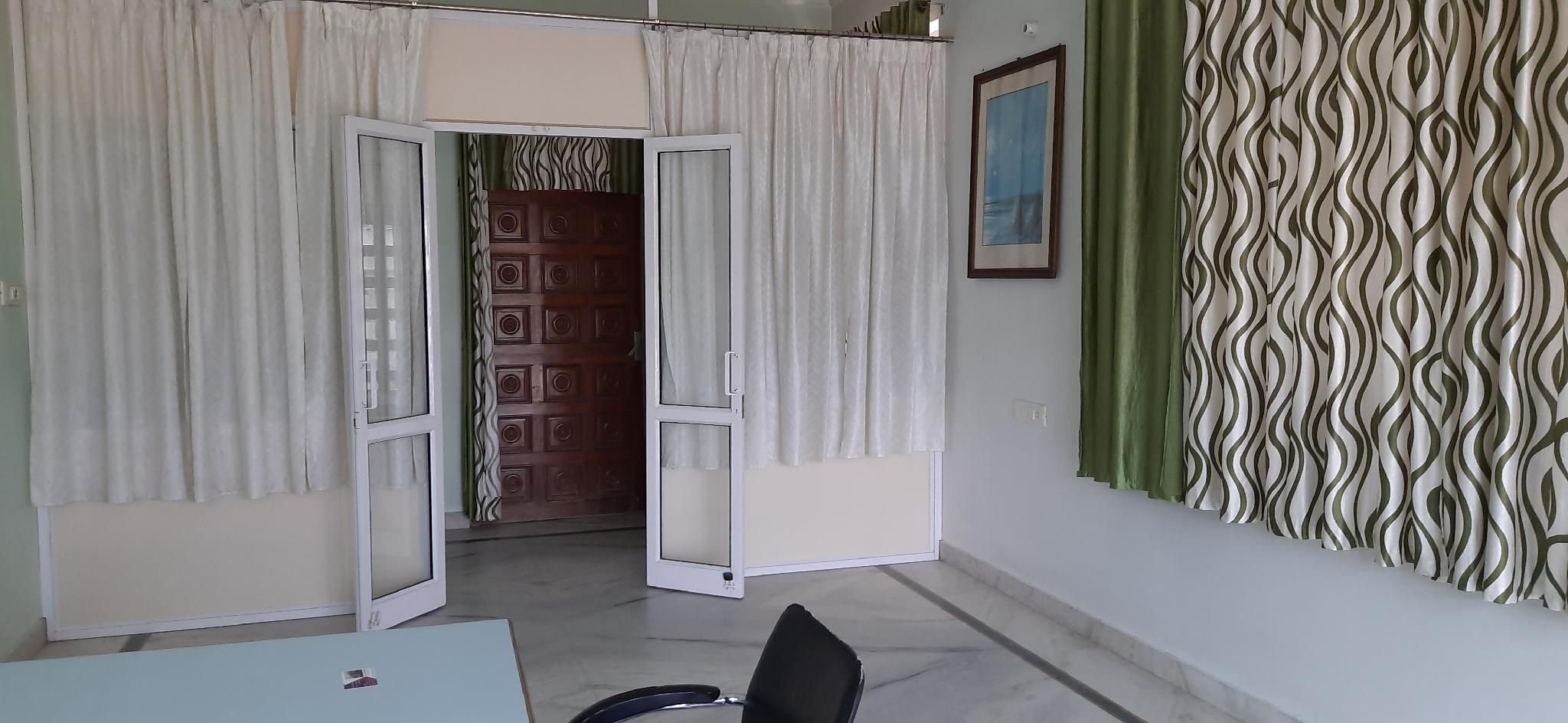 Janki Chandra - HomeStay & PG
