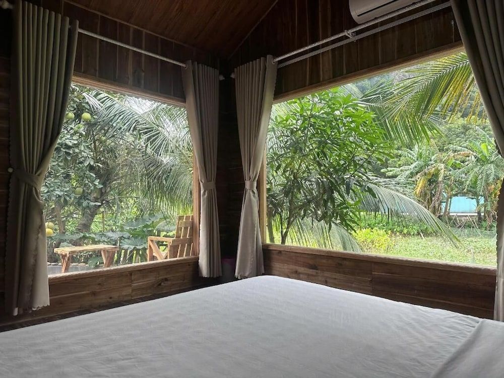 Wood Haven Homestay Panoramic Double Room, Courtyard View 3