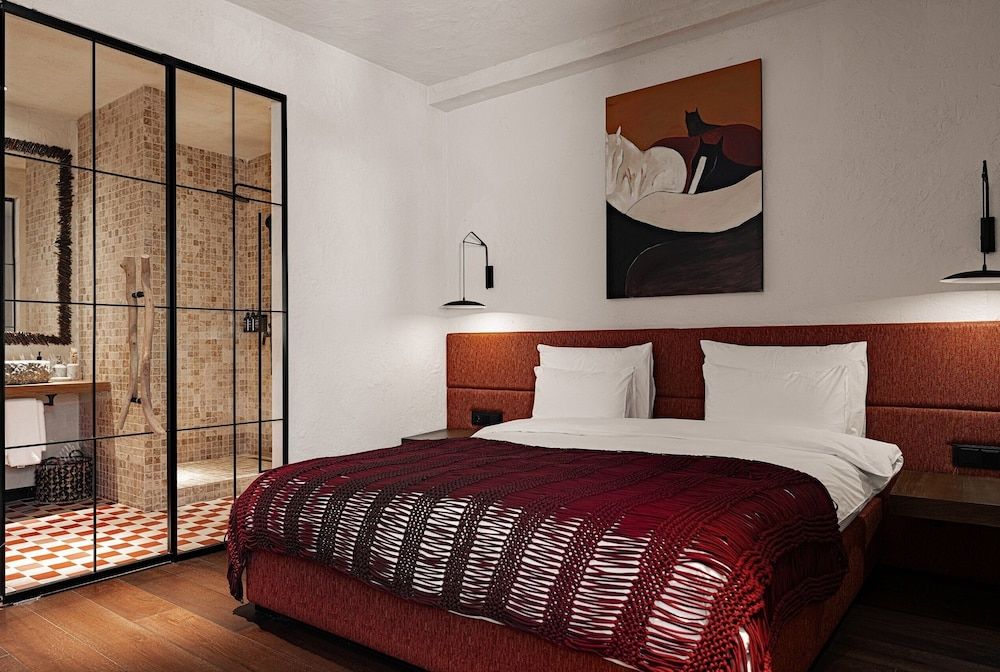YURTA Boutique Hotel Superior Double Room, City View 2