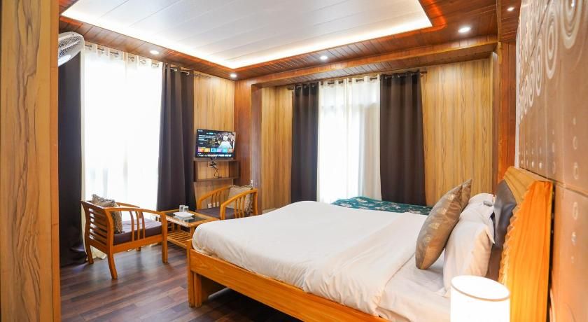 Hotel Sapphire | A unit of Anand Hospitality