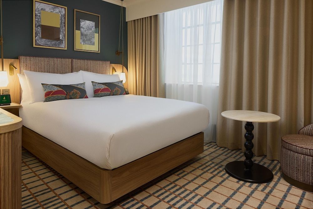 The Derby London City, Curio Collection By Hilton Room, 1 Queen Bed 2
