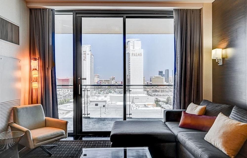 Stylish Palms Mountain View Studio w/ Balcony Access 28309 Apartment (0 Bedroom) 19