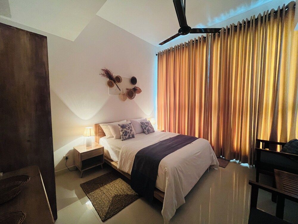 C-5 Oceanfront Condos Apartment, 2 Bedrooms, Ocean View 17