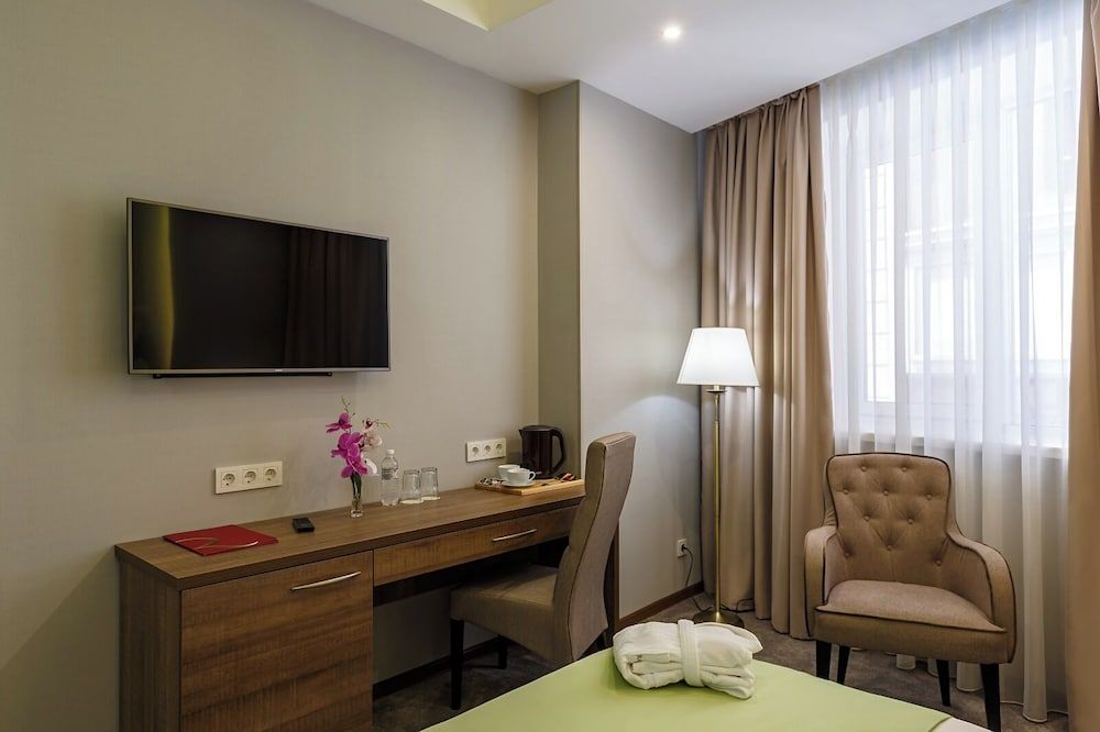 Renion Hills Standard Twin Room 4